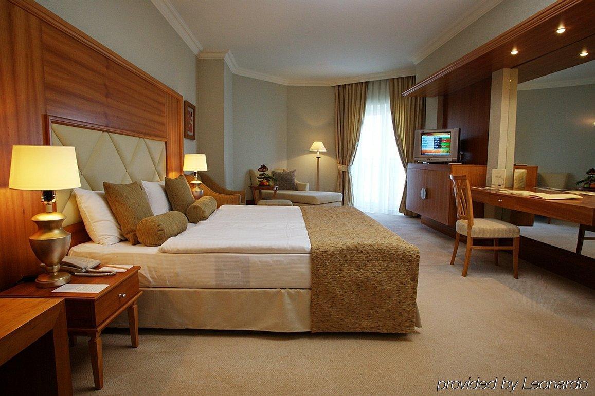 Rixos-Prykarpattya Resort Трускавец Номер фото